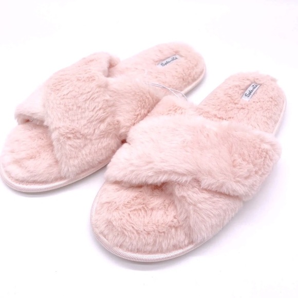 NWT Splendid Plush Criss-Cross Slippers Light Pink Size Medium/Large - Picture 5 of 14